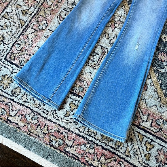 Anthropologie Pilcro The Icon High Rise Flare Denim Jeans Light Wash Sz 26 - Picture 8 of 12